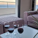 De Soleil A Cerbere, Villa