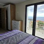 De Soleil A Cerbere, * Cerbère