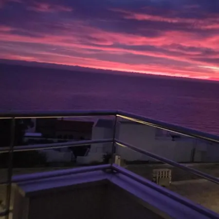 Villa De Soleil A Cerbere,