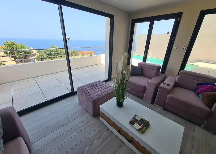 De Soleil A Cerbere, Cerbère