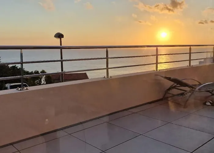 De Soleil A Cerbere, Villa *