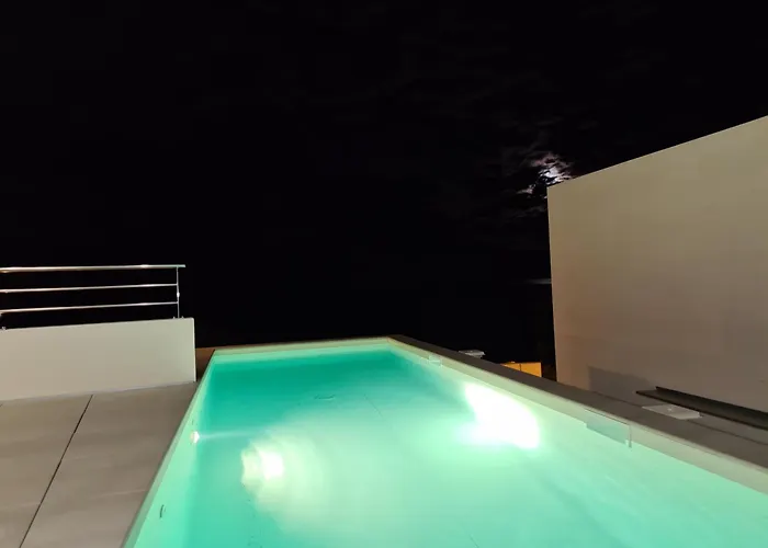 De Soleil A Cerbere, Villa *