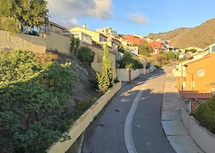 Villa De Soleil A Cerbere, Cerbère