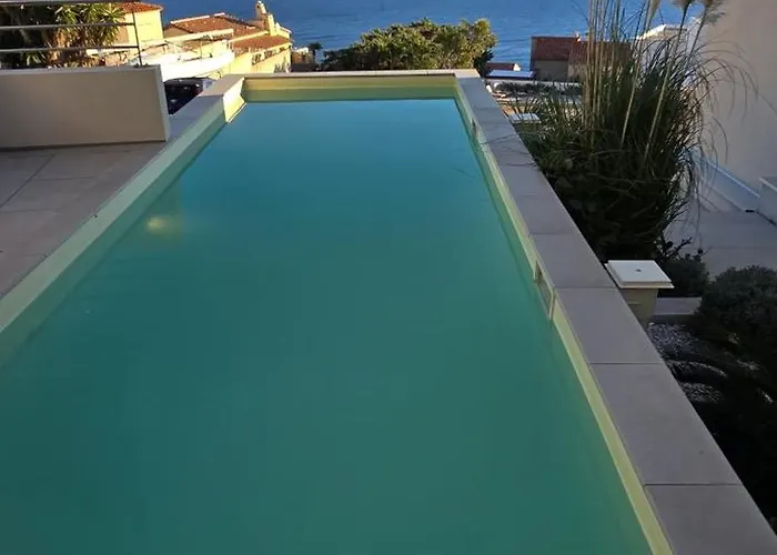 De Soleil A Cerbere, Cerbère