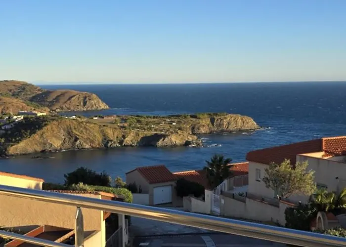 Villa De Soleil A Cerbere,