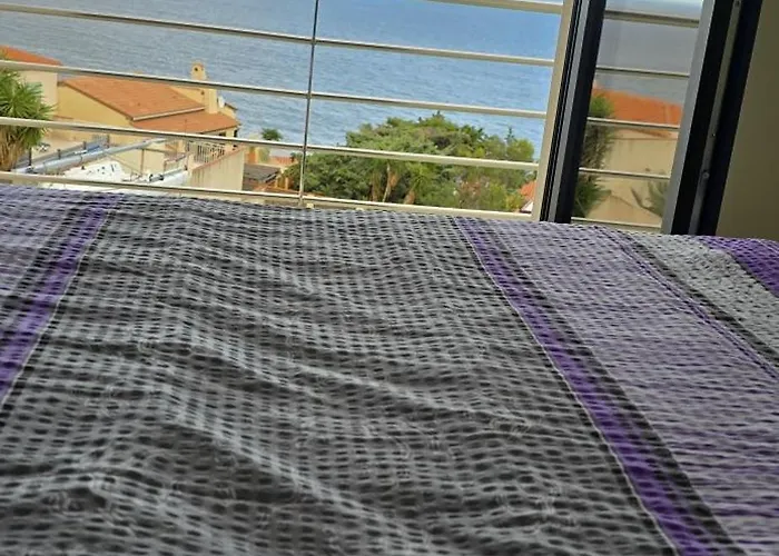 De Soleil A Cerbere, Cerbère