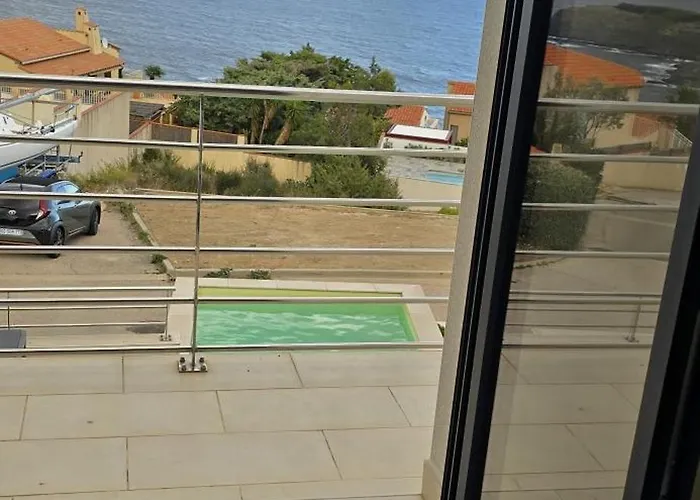 De Soleil A Cerbere, Villa