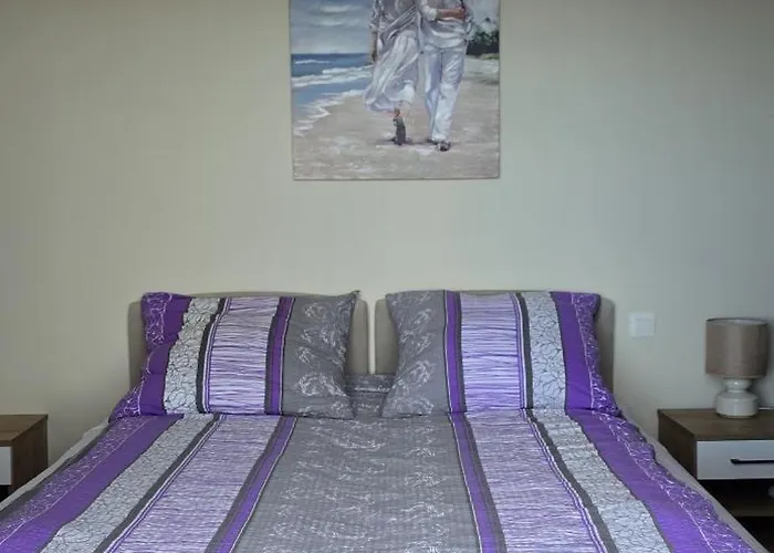 De Soleil A Cerbere, * Cerbère