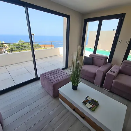 De Soleil à Cerbère, Cerbère