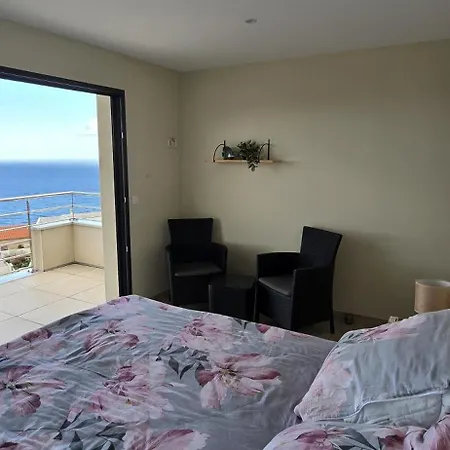 Villa De Soleil A Cerbere,